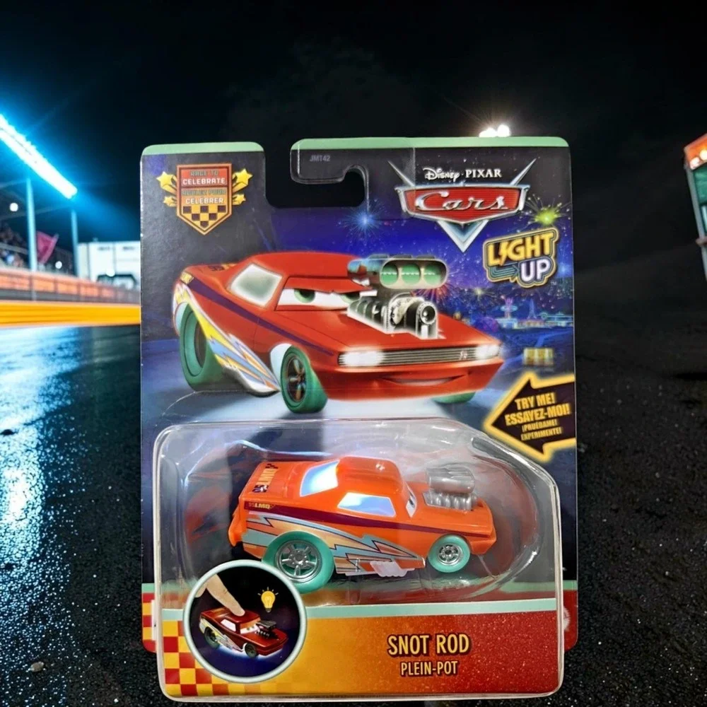 2026 DISNEY PIXAR CARS LIGHT UP RACE TO CELEBRATE SET OF 6 **NEW RELEASES**